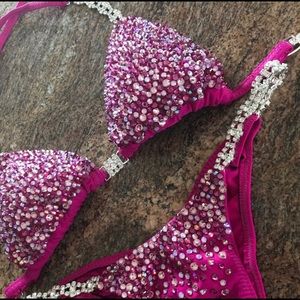 KH Customs competition bikini